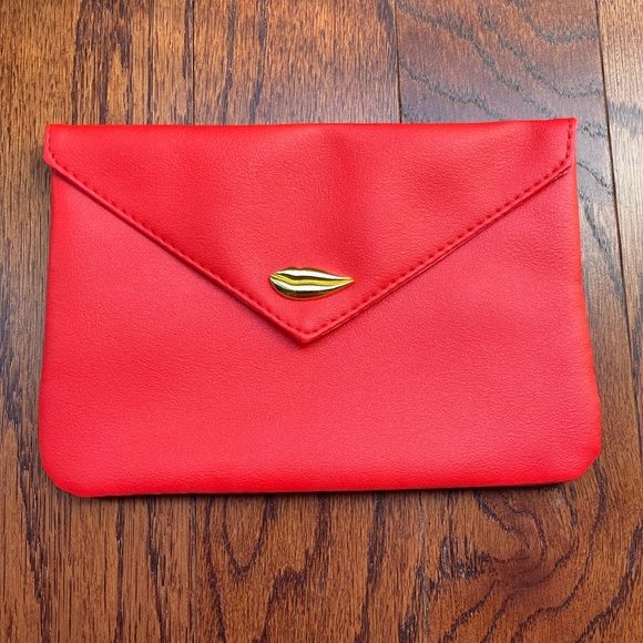 Ipsy Bag💋 - Picture 2 of 2